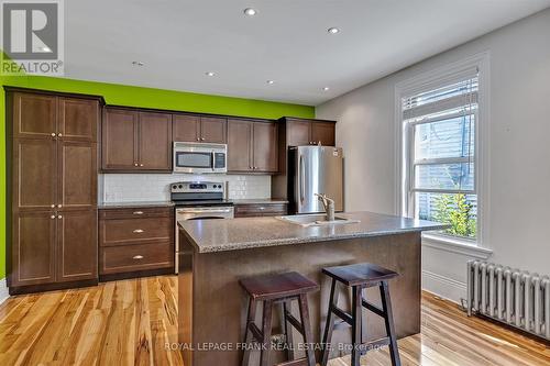 140 Antrim Street, Peterborough (Downtown), ON - Indoor Photo Showing Kitchen