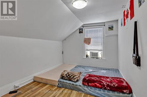 140 Antrim Street, Peterborough (Downtown), ON - Indoor Photo Showing Bedroom