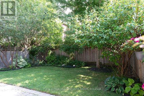 84 Reynolds Crescent, Aurora (Bayview Northeast), ON - Outdoor