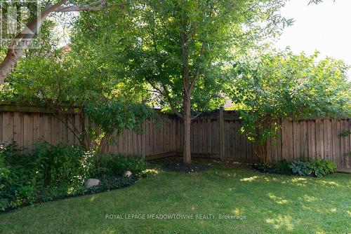 84 Reynolds Crescent, Aurora (Bayview Northeast), ON - Outdoor