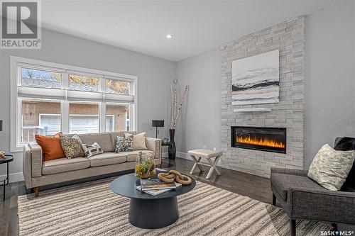 522A 6Th Street E, Saskatoon, SK - Indoor Photo Showing Living Room With Fireplace