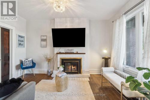 197 Wentworth Street S, Hamilton (Stinson), ON - Indoor Photo Showing Living Room With Fireplace