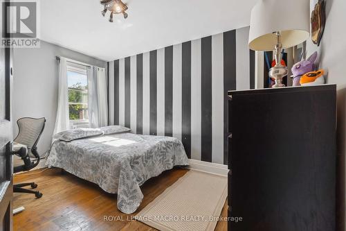 197 Wentworth Street S, Hamilton (Stinson), ON - Indoor Photo Showing Bedroom