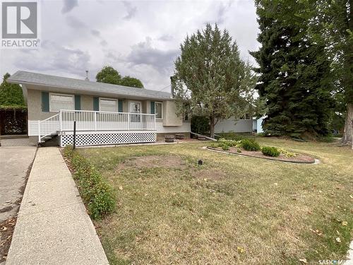 64 Cameron Crescent, Regina, SK - Outdoor With Deck Patio Veranda