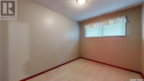 64 Cameron Crescent, Regina, SK - Indoor Photo Showing Other Room