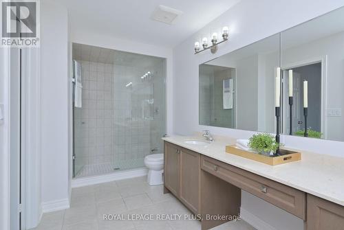 3898 Koenig Road, Burlington (Alton), ON - Indoor Photo Showing Bathroom