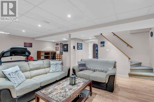 30 Ridler Court, Brampton, ON - Indoor