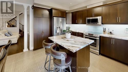 3 Dillon Drive, Brampton (Credit Valley), ON - Indoor Photo Showing Kitchen