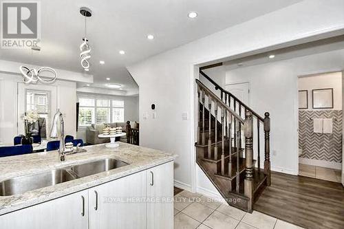 15 Goldeye Street, Whitby, ON - Indoor Photo Showing Kitchen