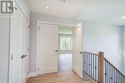 52 Sunset Beach Road, Georgina (Pefferlaw), ON - Indoor Photo Showing Other Room