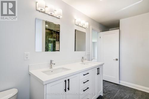 52 Sunset Beach Road, Georgina (Pefferlaw), ON - Indoor Photo Showing Bathroom