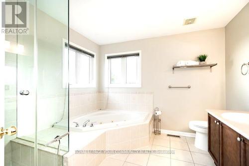 116 Winchester Terrace, Barrie, ON - Indoor Photo Showing Bathroom