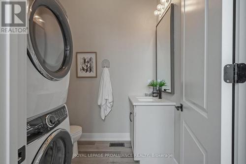 705 Wilkins Gate, Cobourg, ON - Indoor Photo Showing Laundry Room