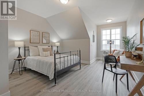 705 Wilkins Gate, Cobourg, ON - Indoor Photo Showing Bedroom