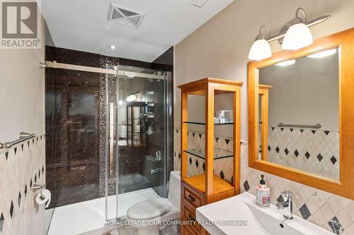 241 Shaughnessy Boulevard, Toronto, ON - Indoor Photo Showing Bathroom