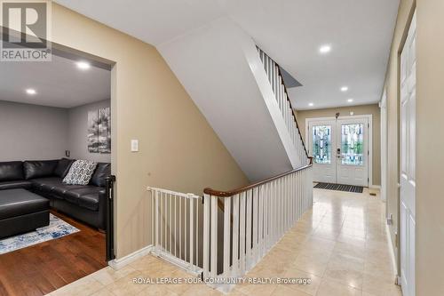 241 Shaughnessy Boulevard, Toronto, ON - Indoor Photo Showing Other Room