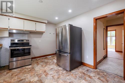 310 Arrowhead Place, Kingston, ON - Indoor Photo Showing Kitchen With Stainless Steel Kitchen