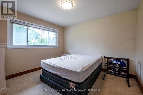 310 Arrowhead Place, Kingston, ON - Indoor Photo Showing Bedroom