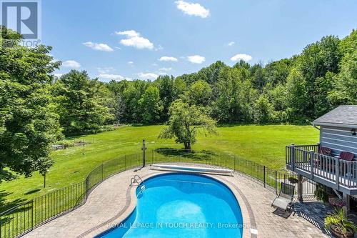 335 Murray Road, Penetanguishene, ON - Outdoor With In Ground Pool With Backyard