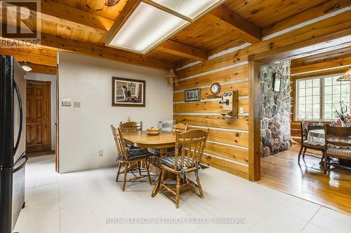 335 Murray Road, Penetanguishene, ON - Indoor Photo Showing Dining Room