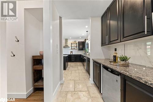 190 Lakeshore Road, Brighton, ON - Indoor Photo Showing Kitchen