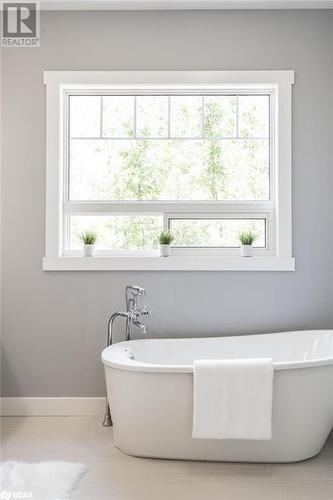 190 Lakeshore Road, Brighton, ON - Indoor Photo Showing Bathroom