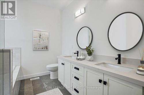 46 Beachwalk Crescent, Fort Erie, ON - Indoor Photo Showing Bathroom