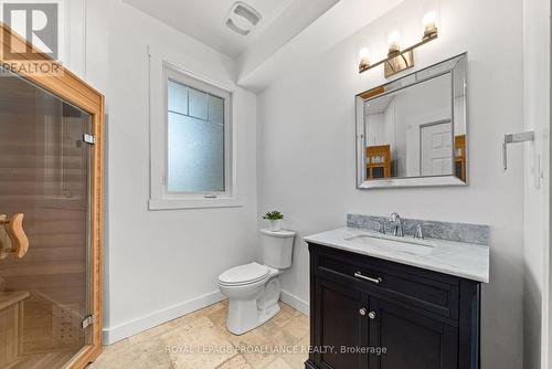 190 Lakeshore Road, Brighton, ON - Indoor Photo Showing Bathroom