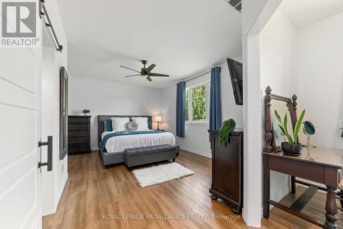 190 Lakeshore Road, Brighton, ON - Indoor Photo Showing Bedroom