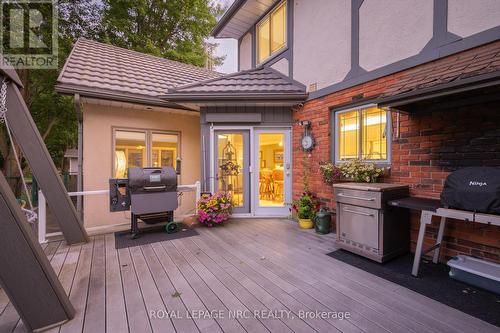 2550 Noella Crescent, Niagara Falls, ON - Outdoor With Deck Patio Veranda With Exterior