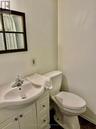 340 - 285 Crydermans Side Road, Georgina (Baldwin), ON - Indoor Photo Showing Bathroom