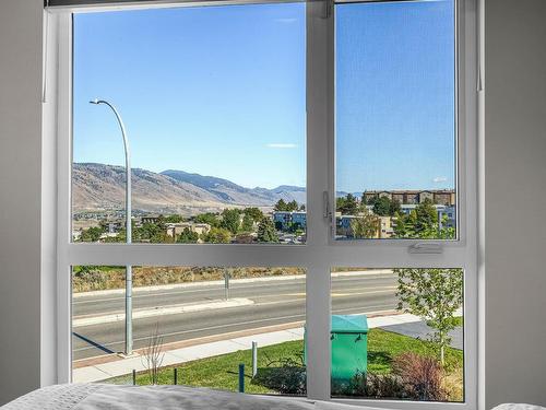 202-875 University Drive, Kamloops, BC 