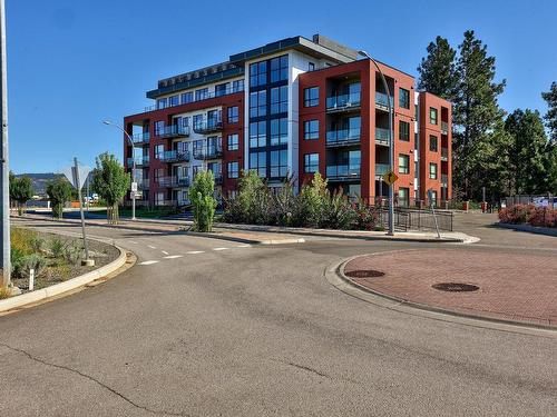 202-875 University Drive, Kamloops, BC 