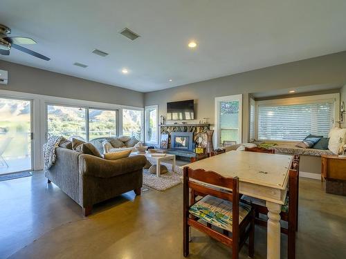 5050 Kipp Road, Kamloops, BC - Indoor Photo Showing Living Room With Fireplace