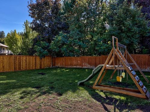 2374 Bramble Lane, Kamloops, BC - Outdoor With Backyard