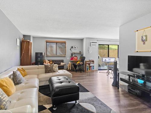 202-555 Dalgleish Drive, Kamloops, BC 