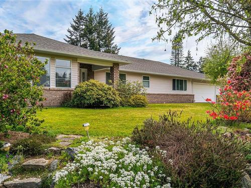 671 Meadow Dr, Parksville, BC 