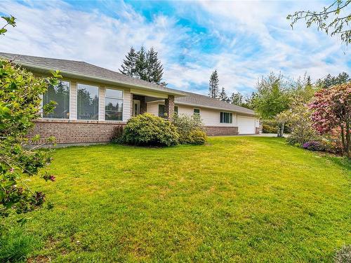 671 Meadow Dr, Parksville, BC 