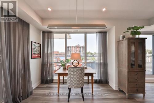 406 - 2025 Maria Street, Burlington, ON - Indoor Photo Showing Dining Room