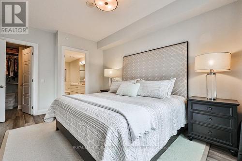 406 - 2025 Maria Street, Burlington (Brant), ON - Indoor Photo Showing Bedroom