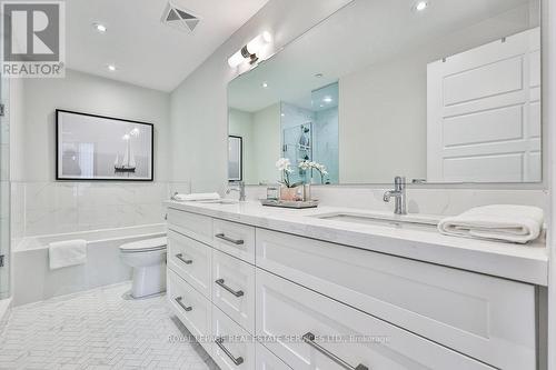 406 - 2025 Maria Street, Burlington (Brant), ON - Indoor Photo Showing Bathroom