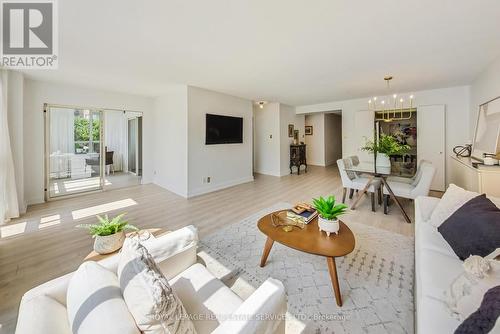 203 - 205 Wynford Drive, Toronto (Flemingdon Park), ON - Indoor Photo Showing Living Room