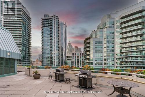 2402 - 10 Queens Quay W, Toronto (Waterfront Communities), ON - Outdoor With Facade