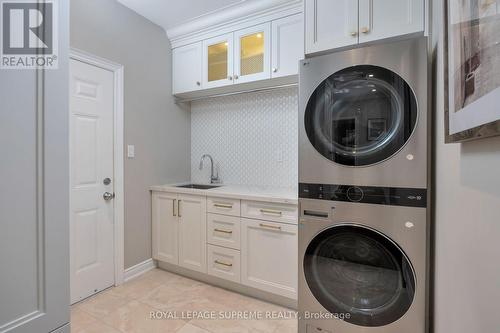 304 Fritillary Street, Oakville (Bronte West), ON - Indoor Photo Showing Laundry Room