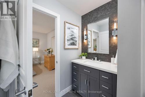 304 Fritillary Street, Oakville (Bronte West), ON - Indoor Photo Showing Bathroom