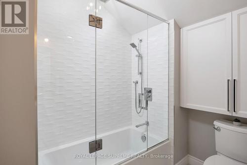 304 Fritillary Street, Oakville, ON - Indoor Photo Showing Bathroom