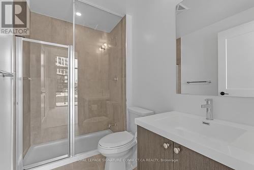 111 - 60 George Butchart Drive, Toronto (Downsview-Roding-Cfb), ON - Indoor Photo Showing Bathroom