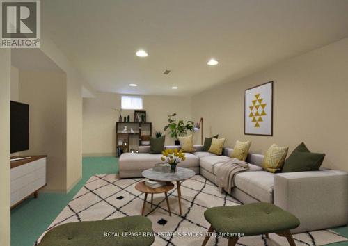 92 Atlee Avenue, Toronto (Birchcliffe-Cliffside), ON - Indoor Photo Showing Living Room