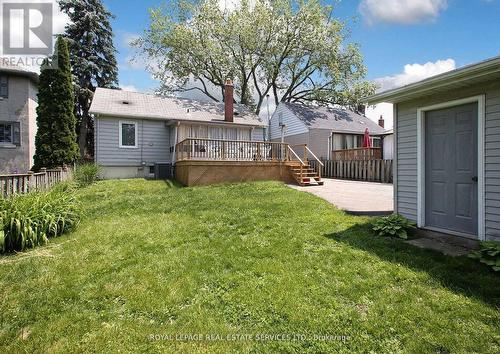 92 Atlee Avenue, Toronto (Birchcliffe-Cliffside), ON - Outdoor With Deck Patio Veranda