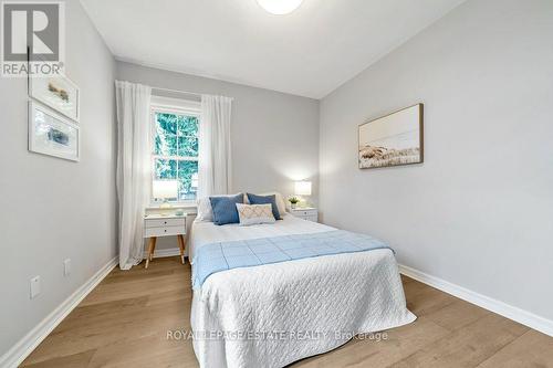 39 Valhalla Boulevard, Toronto (Birchcliffe-Cliffside), ON - Indoor Photo Showing Bedroom